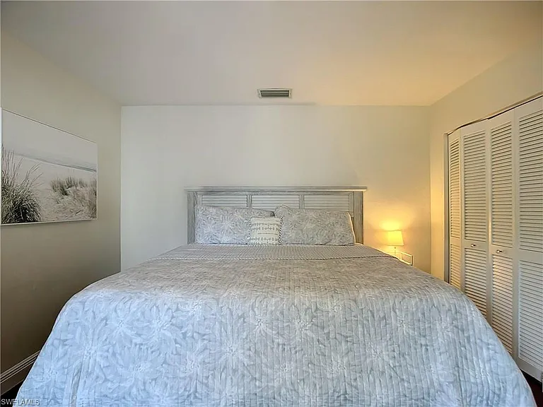2860 Citrus Lake Dr #R-202 — Photo 32