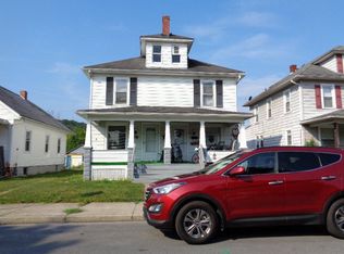 704 1/2 S Grand St, Lewistown, PA 17044