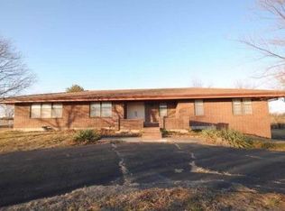 10480 W 157th Ter, Overland Park, KS 66221