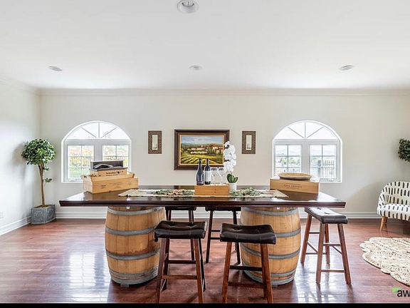 Tasting room