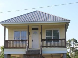 16114 Racetrack Rd, Diberville, MS 39540