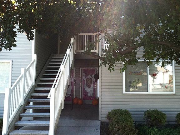 3rd image of 37 Kacy Meadows Ln