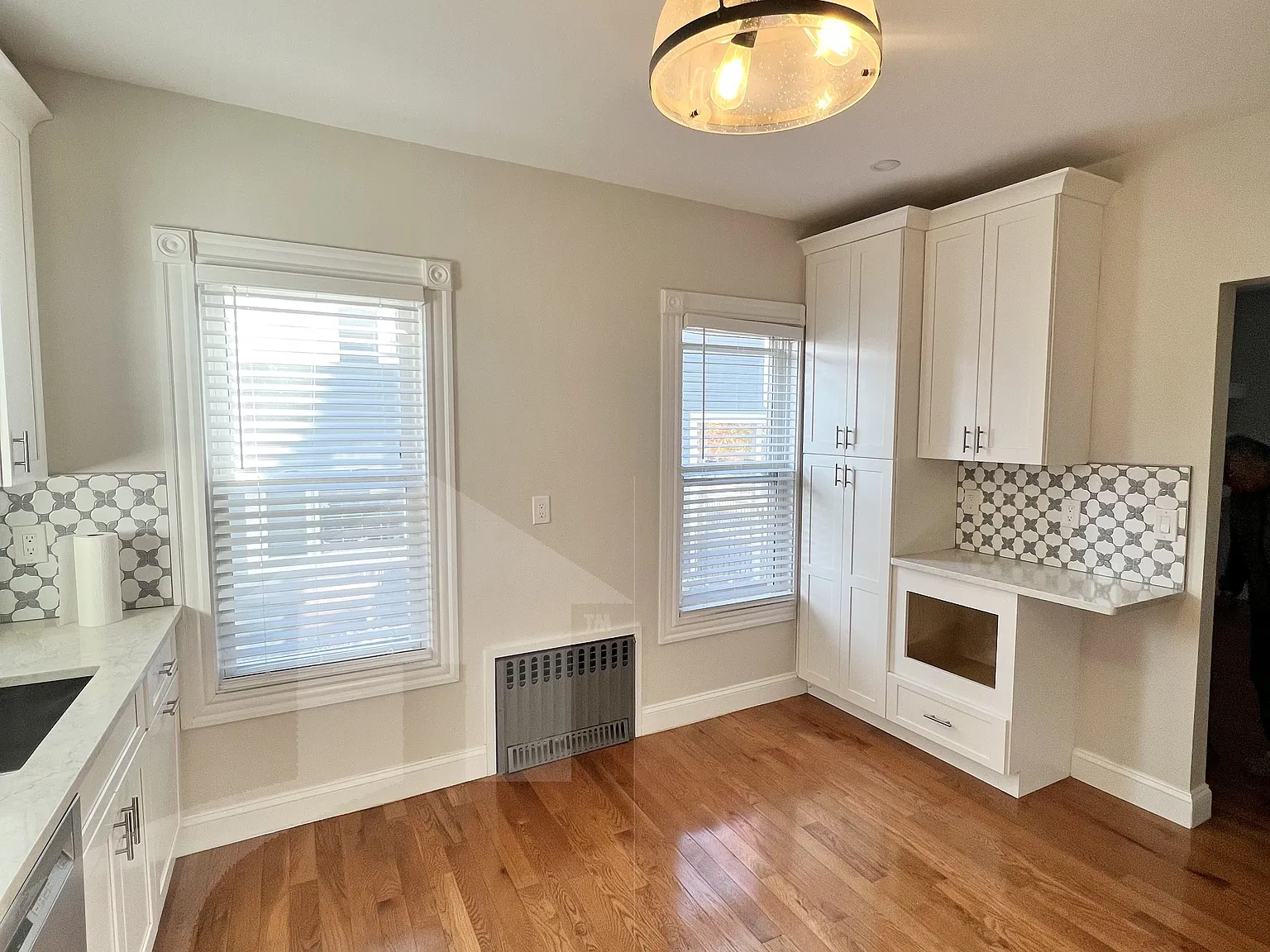 11 Leyden St — Photo 4