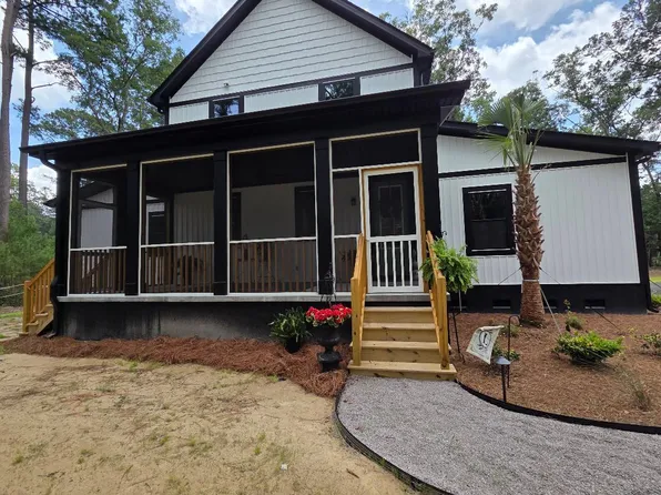 4466 Artemis Ln, Hollywood, SC 29449