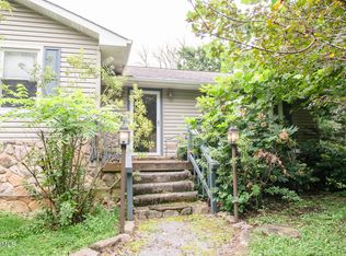 1340 Blockhouse Rd, Maryville, TN 37803