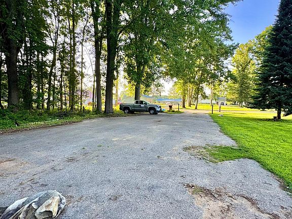 5th image of 9462 E Colby Rd