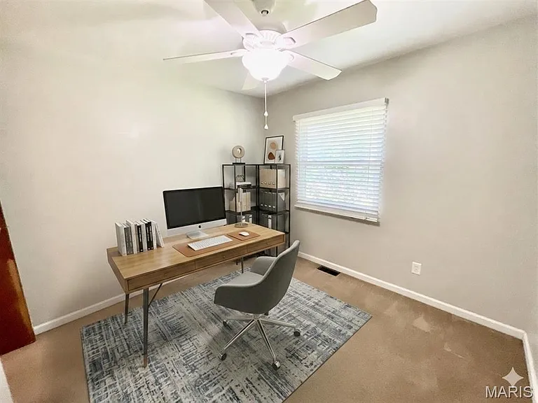 208 Harvard Dr — Photo 25