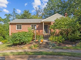 3305 N Pocomoke St, Arlington, VA 22207