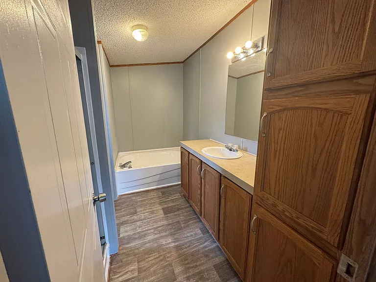 Westbridge Manor — Photo 110