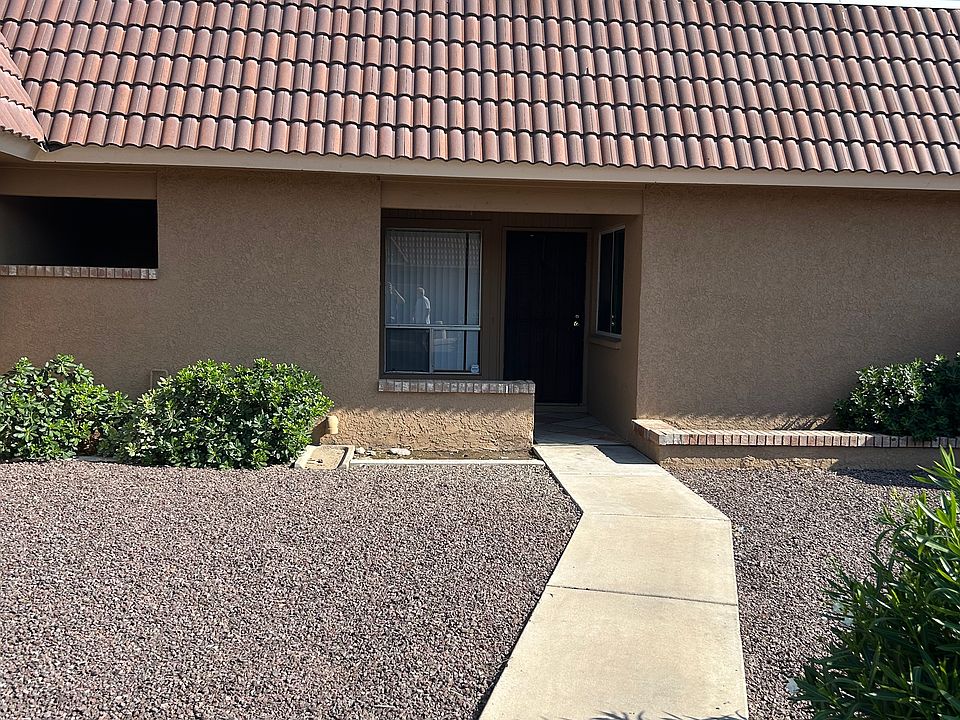 1st image of 433 W Blackhawk Dr Unit 3