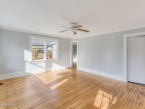 4th image of 204 N Mcrae Street