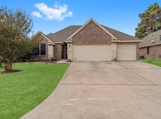 112 Racetrack Ln, Montgomery, TX 77356