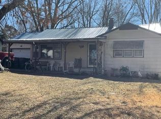 104 Grant Dr, Warrensburg, MO 64093
