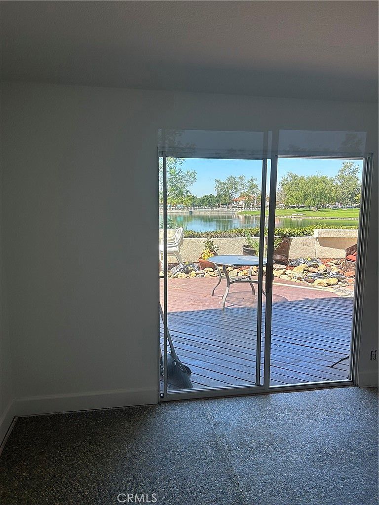 33 Brisa Del Lago 66, Rancho Santa Margarita, CA 92688 MLS 