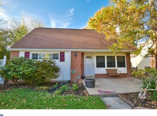62 Oxford Cir, Norristown, PA 19403