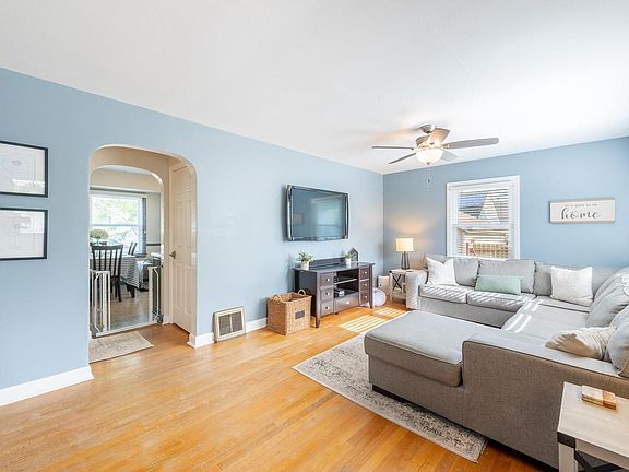 5th image of 7005 40th AVENUE