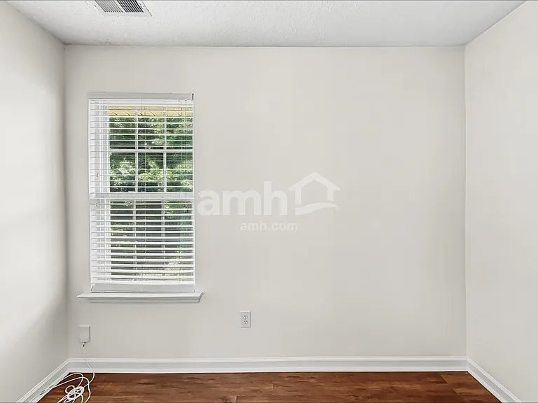 12627 Waterfall Pl — Photo 15
