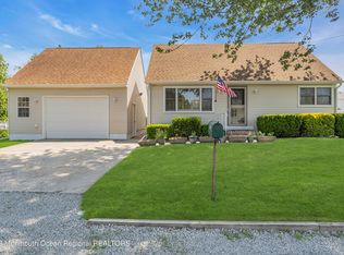 733 Barberry Dr, Brick, NJ 08723