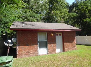 215 Bulloch St, Statesboro, GA 30458