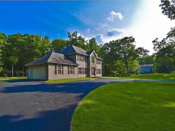 3rd image of 2116 Sunset Ct
