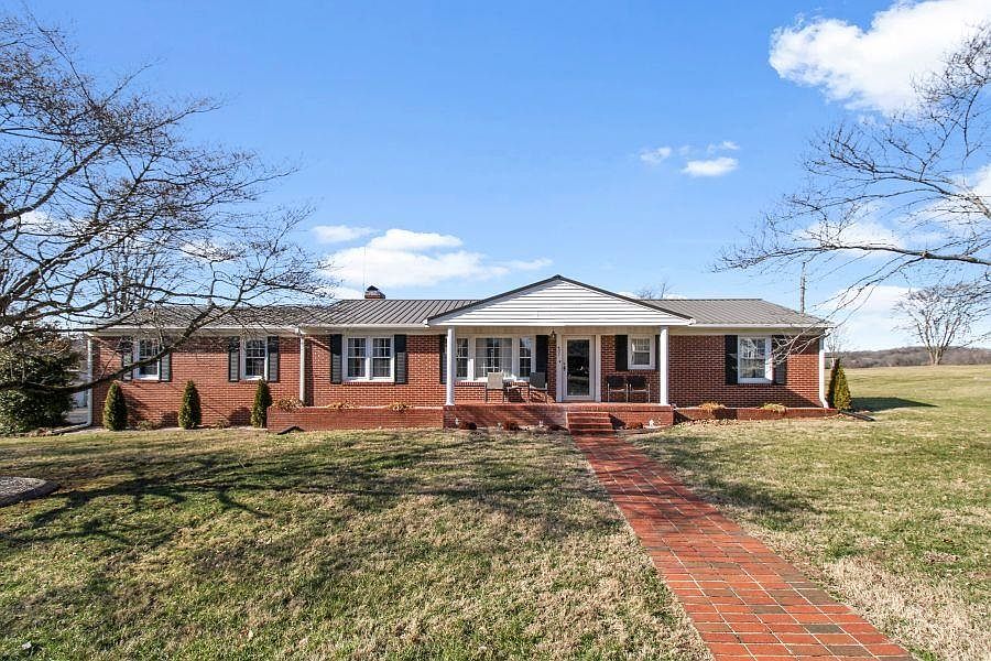 401 N 2nd St, Cave City, KY 42127 MLS RA20230301 Zillow