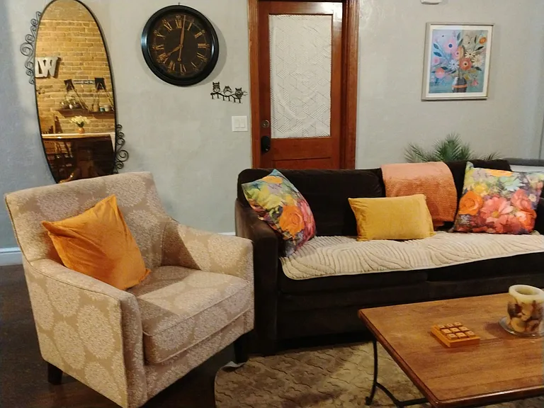 22 W Main St #STUDIO — Photo 12