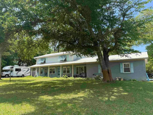 910 S Myrtle Dr., Surfside Beach, SC 29575