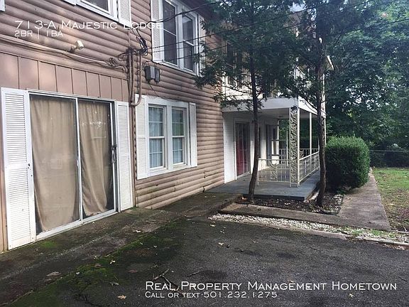 2nd image of 713 Majestic Lodge Rd APT A