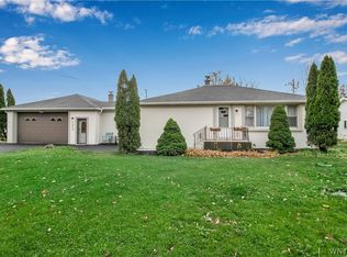 1850 Webb Rd, Grand Island, NY 14072