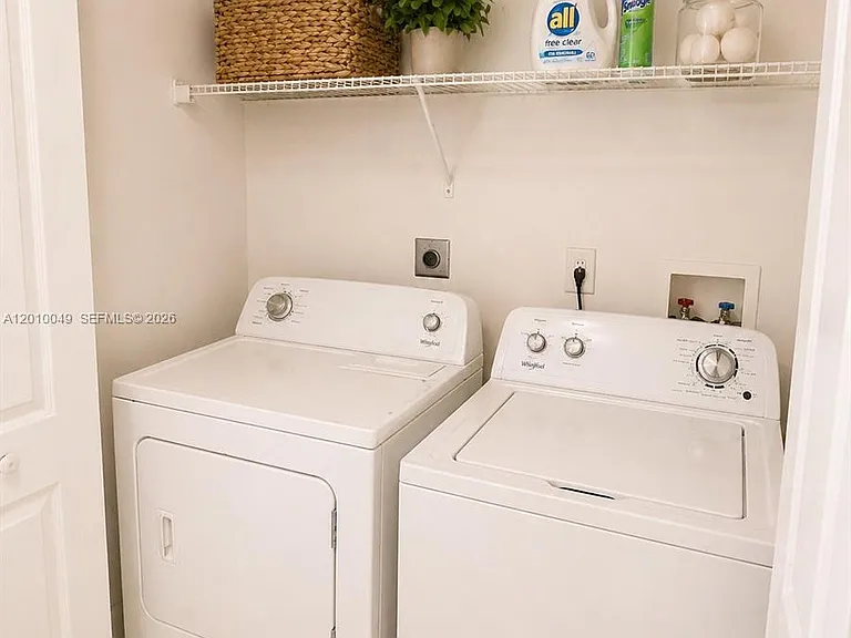 11051 W Okeechobee Rd #101 — Photo 12