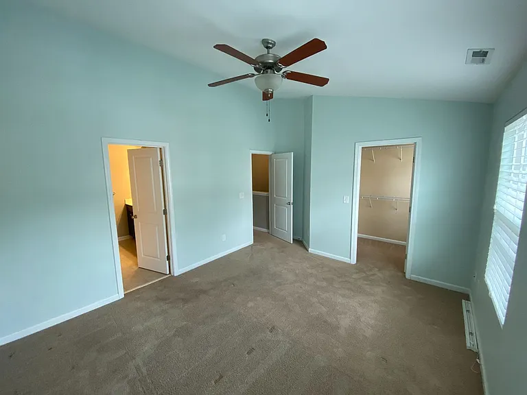 1634 Holly Grove Way — Photo 8