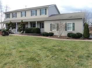 120 Fitzer Rd, Frenchtown, NJ 08825