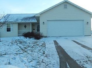 1144 Poppy Ln, Winneconne, WI 54986