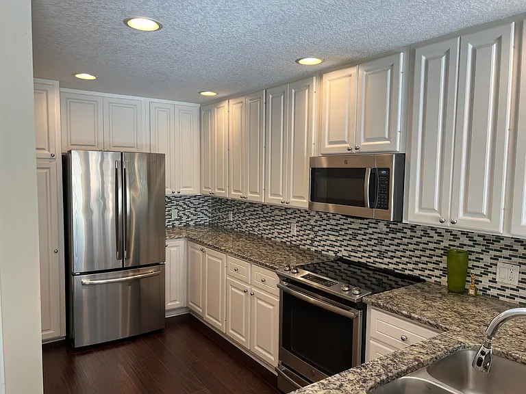 3368 Greenway Dr — Photo 10