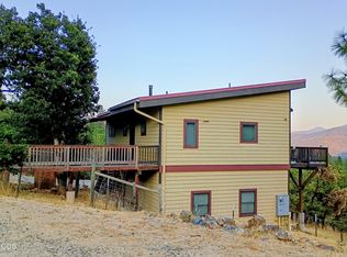 1206 Upper Powell Creek Rd, Williams, OR 97544