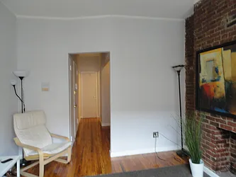 Rented by Manhattan Flats