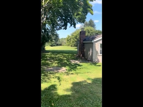 3rd image of 224 Ballard Rd