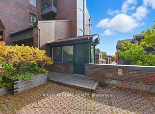 135 Springfield Rd #21, Ottawa, ON K1M1C5