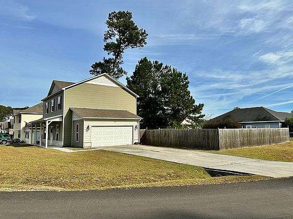 3rd image of 52 Wintergreen Dr