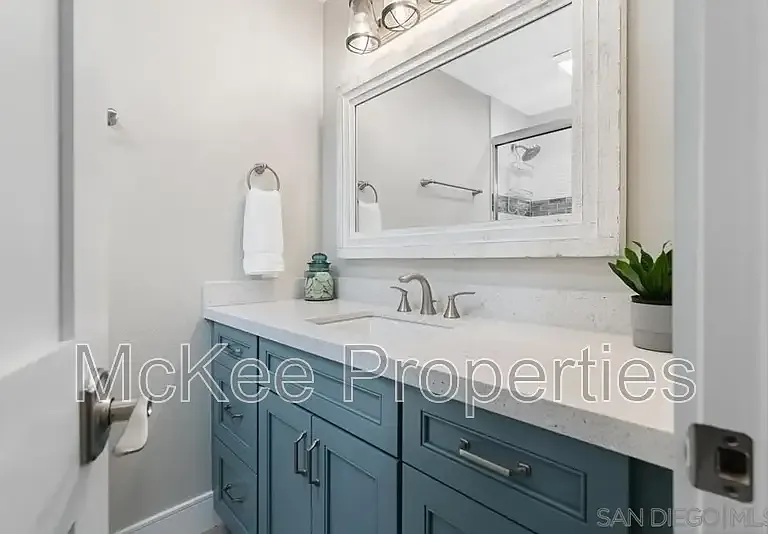 516 E Ave — Photo 16