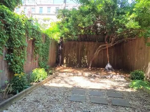 49 Saint Marks Avenue image 14 of 21