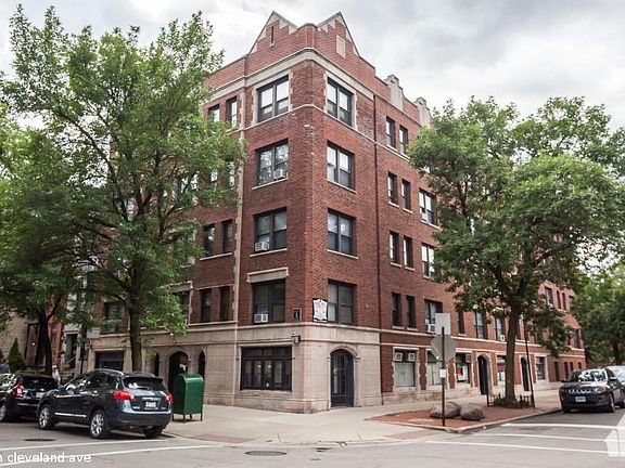 2nd image of 2258 N Cleveland Ave #925