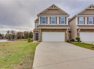 880 Summerlake Dr, Fort Mill, SC 29715