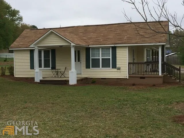 5670 Salem Rd photo 1