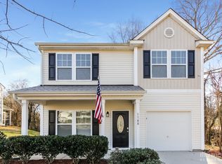 1100 Hunter St, Statesville, NC 28677