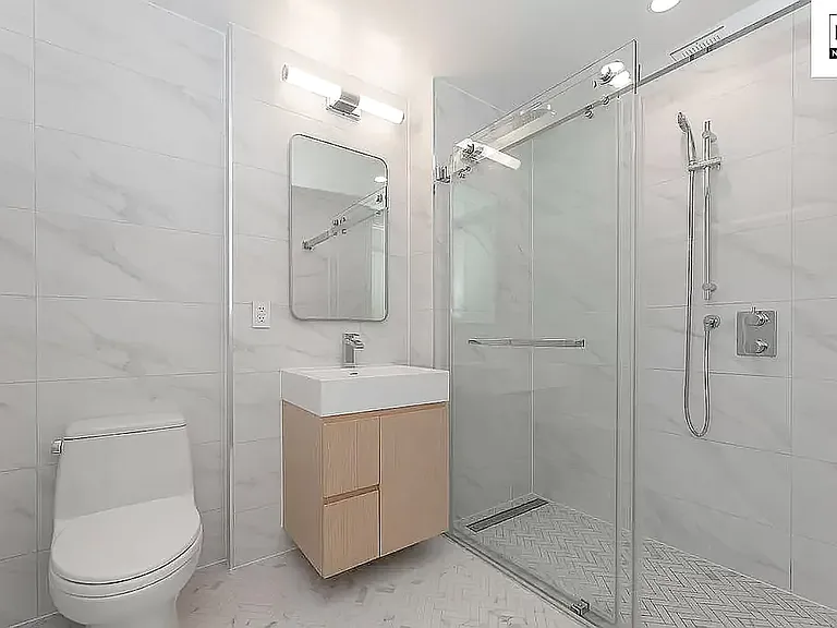 37-26 32nd St #6I — Photo 9