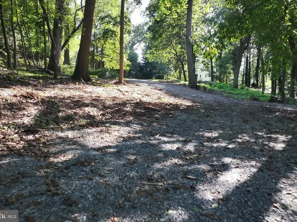 240 Northview Dr, Lancaster, PA 17601