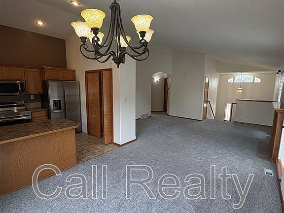 4th image of 14609 E Crown Ave