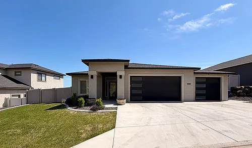 1808 Somers Ln Photo 1