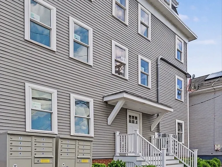 71 Portland St #101 — Photo 22